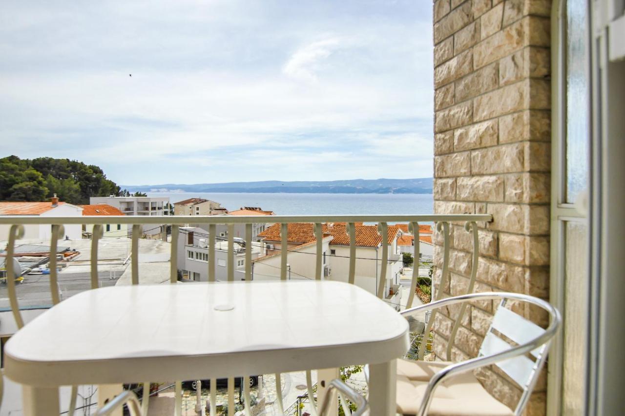 Apartments Babaja Omis Exterior photo